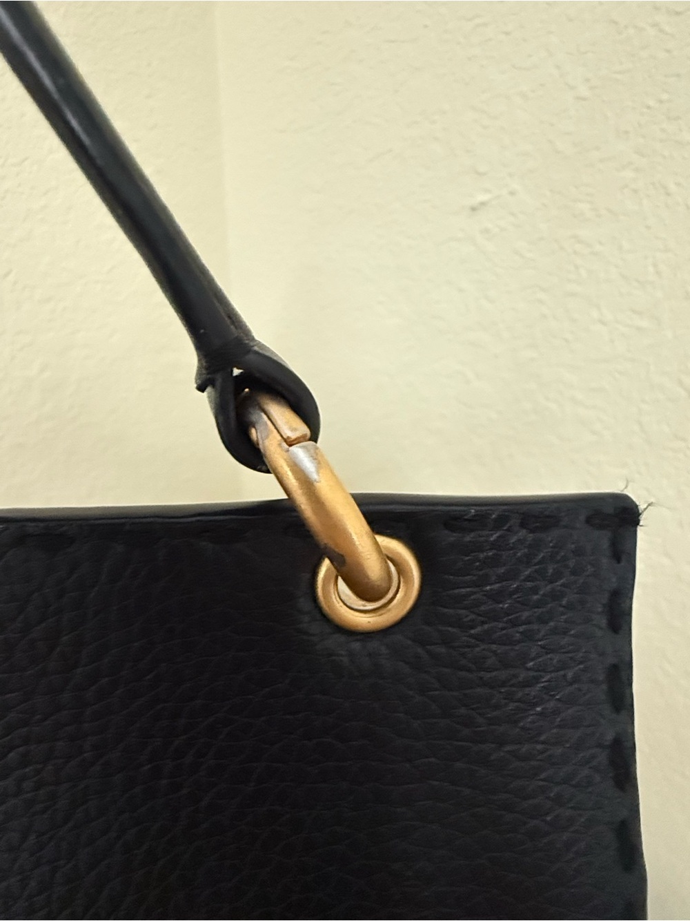 Tory Burch McGraw Dual Strap Satchel / Crossbody – Black Pebbled Leather - Picture 9 of 15
